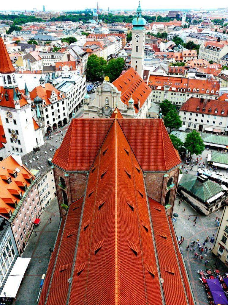 Церковь святого петра в мюнхене: знакомство с архитектурой германии