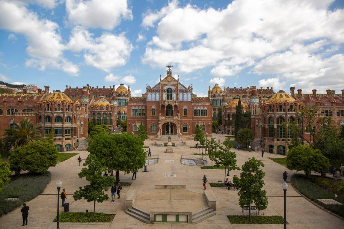 Барселона, больница сант-пау, архитектурный шедевр доменека-и-монтанера