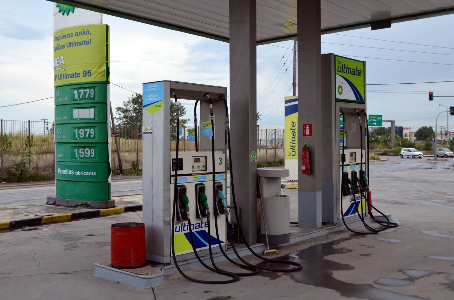 Цены на бензин в мире: сколько стоит топливо в разных странах