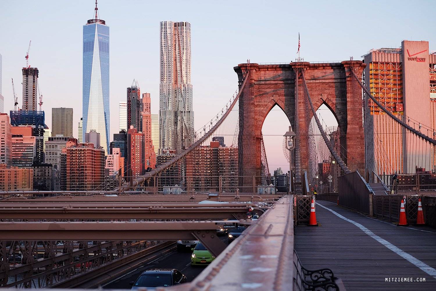 Бруклинский мост в нью-йорке