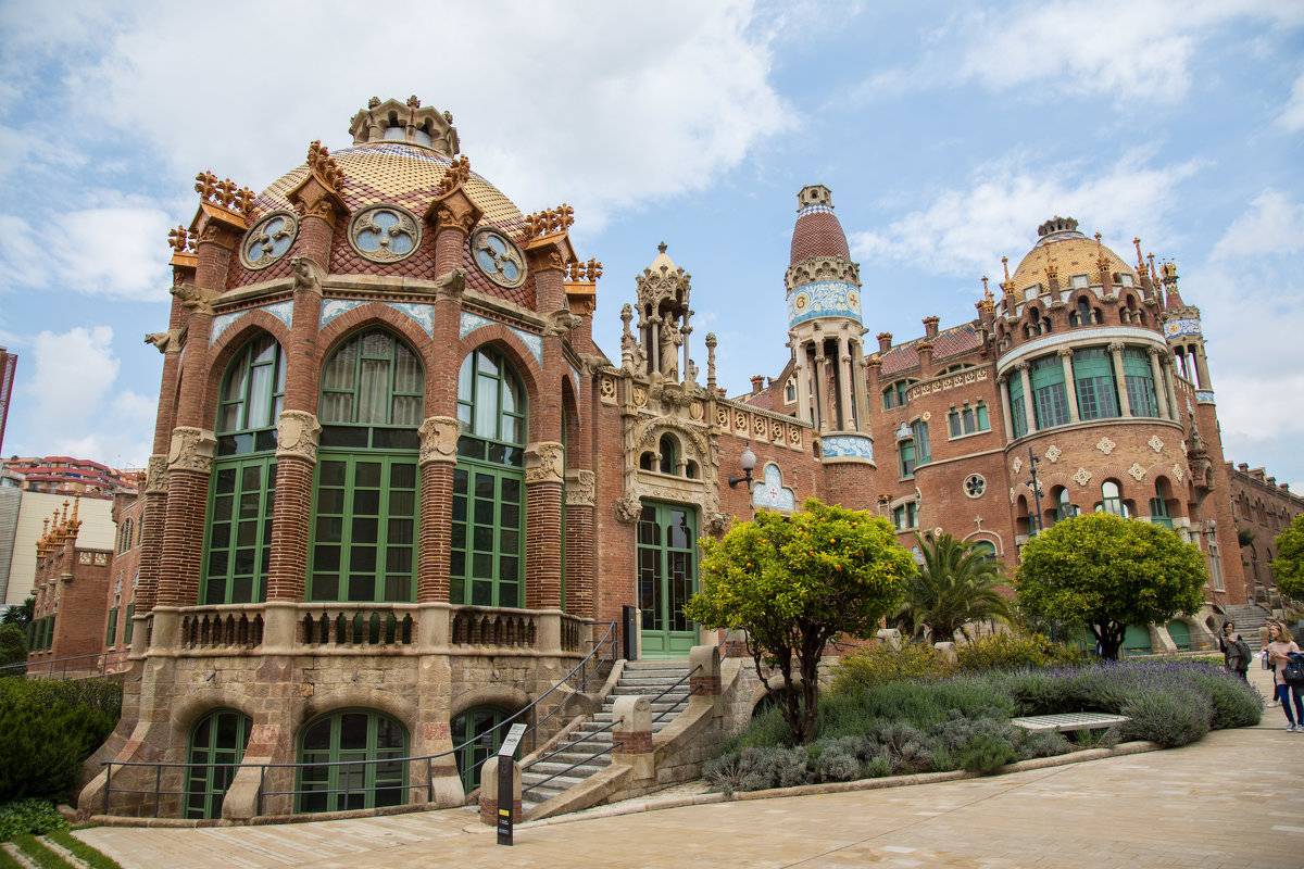 Барселона в стиле модерн: госпиталь санта-креу и сан-пау | путеводитель по барселоне