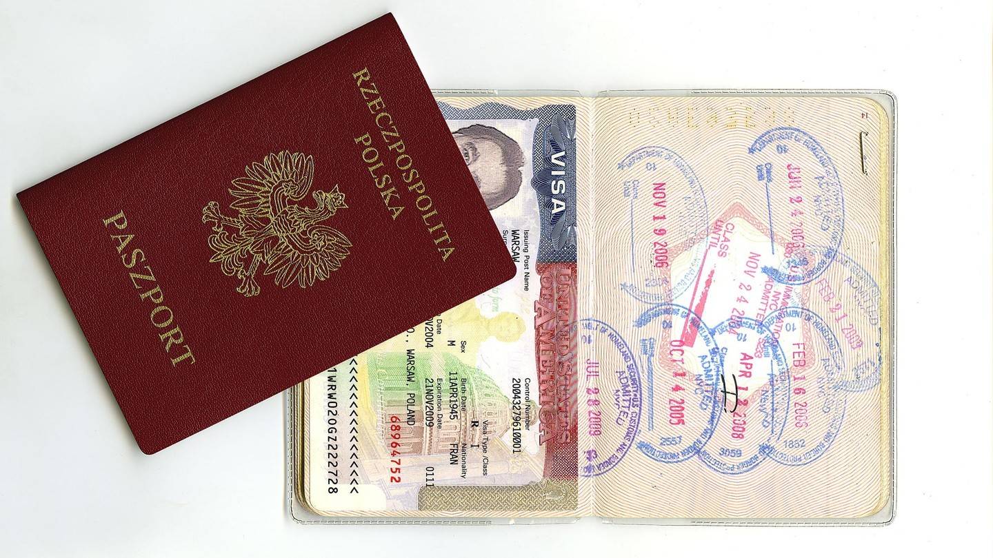 Получаем визу в польшу: документы, анкета, фото