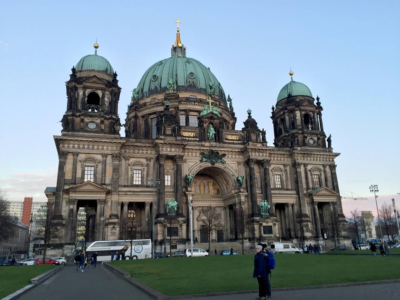 Берлинский кафедральный собор - крупнейший протестантский храм германии – так удобно!  traveltu.ru