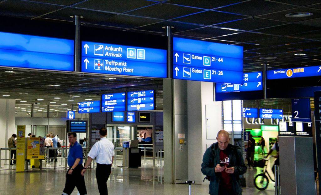 Гамбург: описание аэропорта, расположение, маршруты на карте, услуги