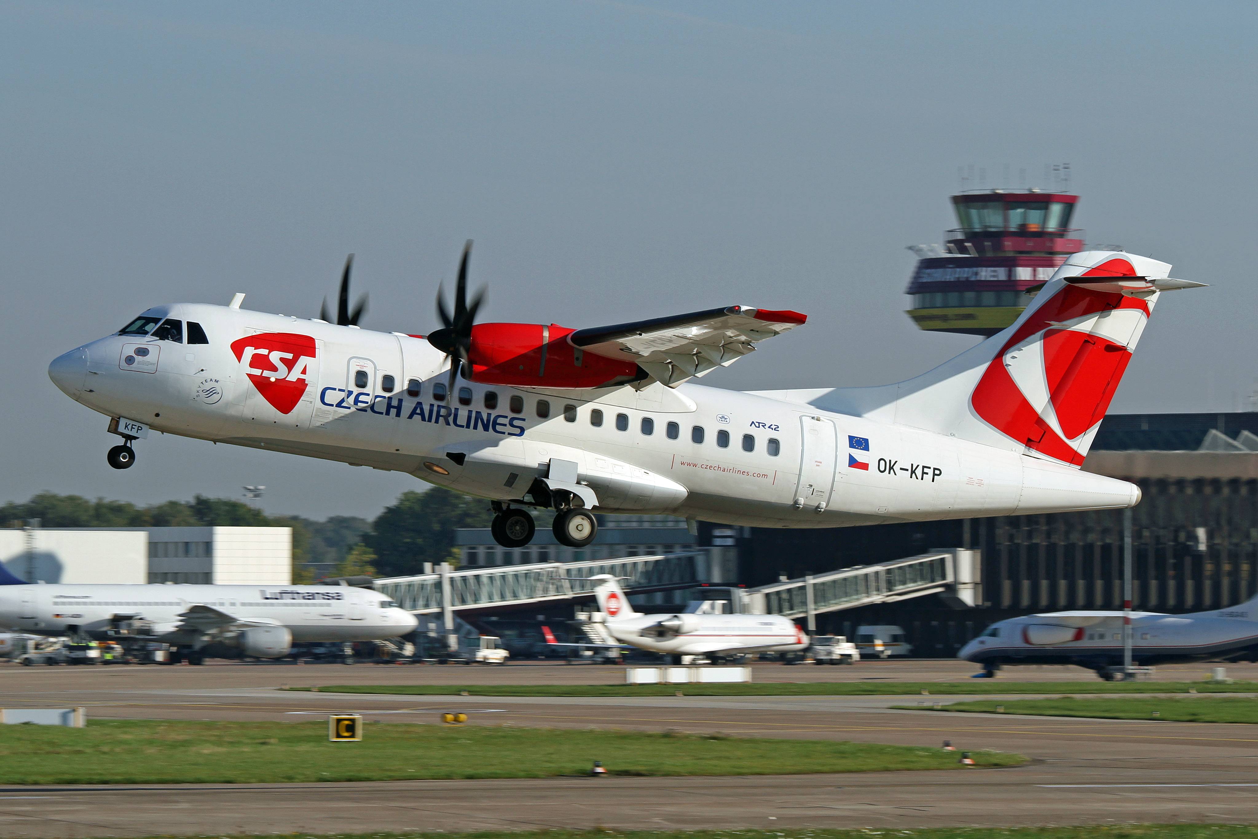 Авиакомпания smart wings (смарт вингс): регистрация на рейс, отзывы, контакты, парк самолетов