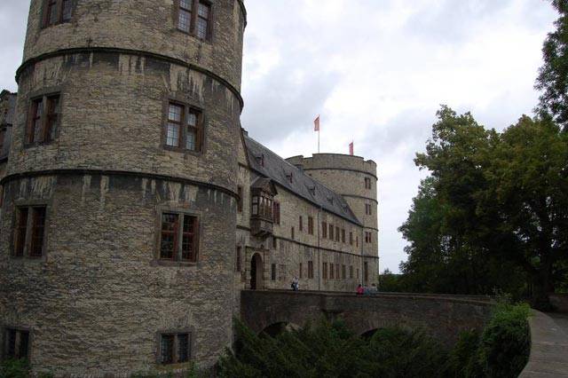 Самый таинственный и мистический замок Германии – Вевельсбург