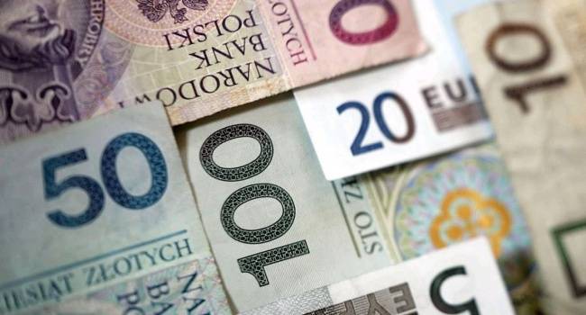 Обмен валют в польше: где можно выгодно поменять деньги и какой курс злотого к рублю, гривне, доллару и евро на сегодня?