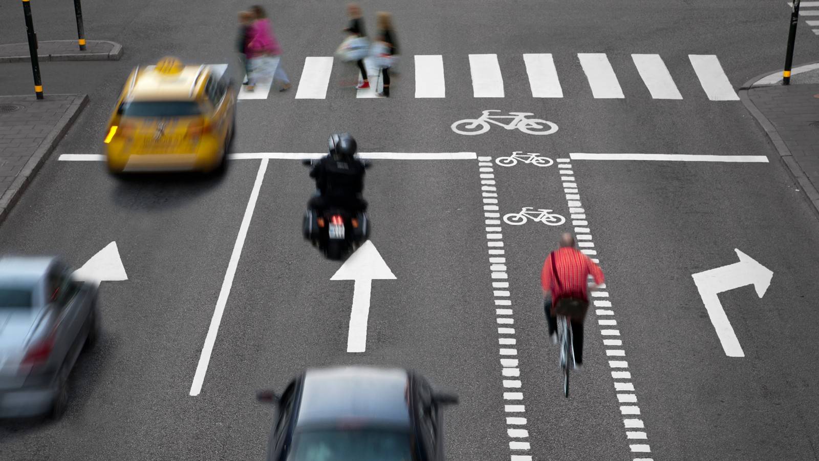Что нужно знать туристу о немецких правилах дорожного движения