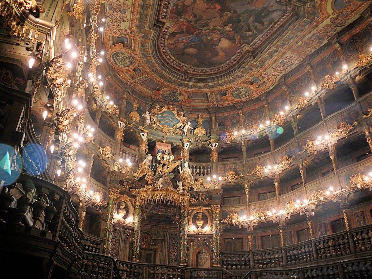 Дрезденская опера – один из самых красивых театров мира