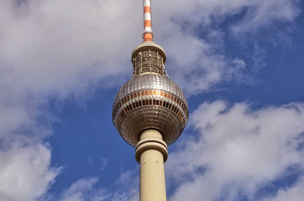 Берлинская телебашня: фото, адрес и интересные факты