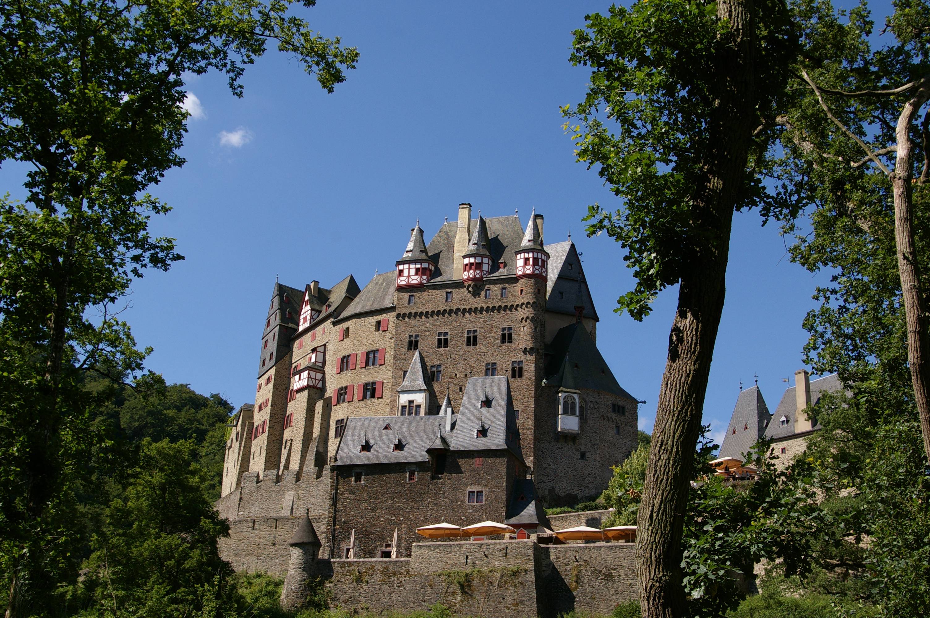 Замок гогенцоллерн в германии: история, описание, как добраться?