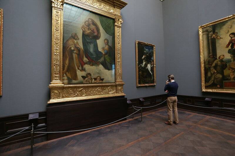 Дрезденская картинная галерея (галерея старых мастеров)