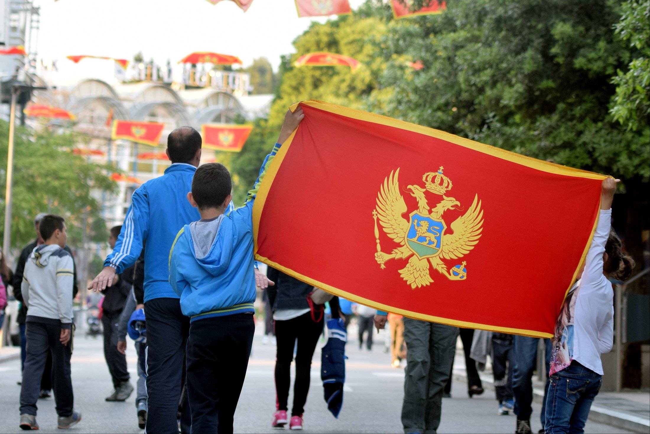 Жизнь в черногории в 2021 году: стоимость, плюсы и минусы