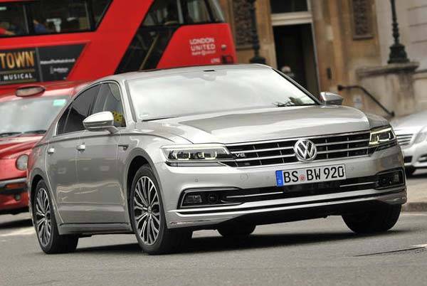 Volkswagen passat 2021 года — премиальный, но доступный седан с одной из лучших в классе электроникой
