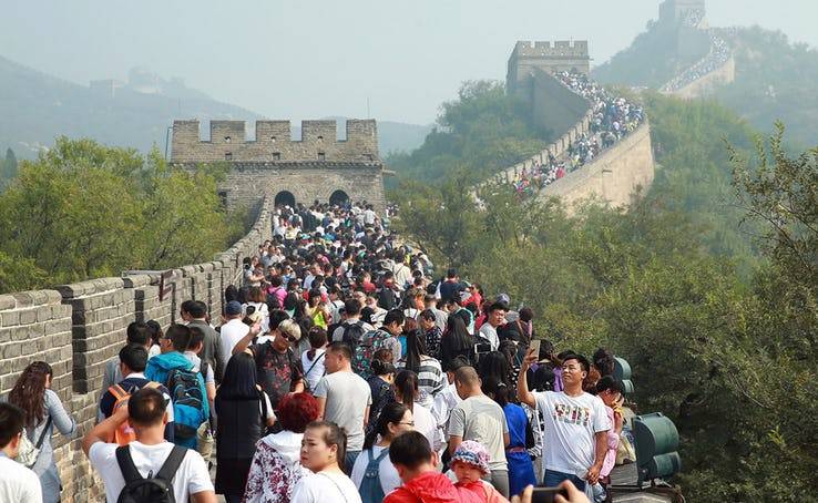 Кто и зачем построил великую китайскую стену?