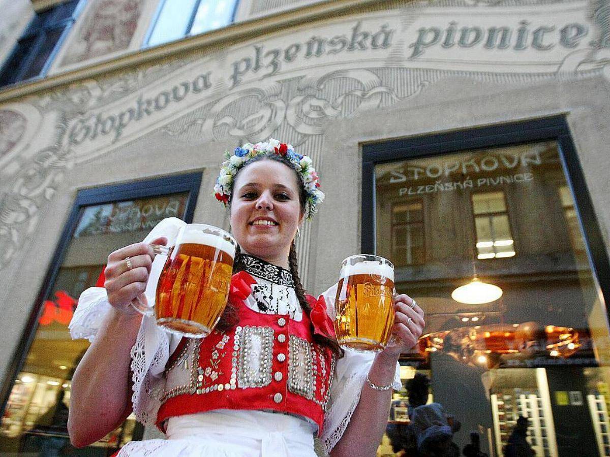 С чем пьют пиво в чехии