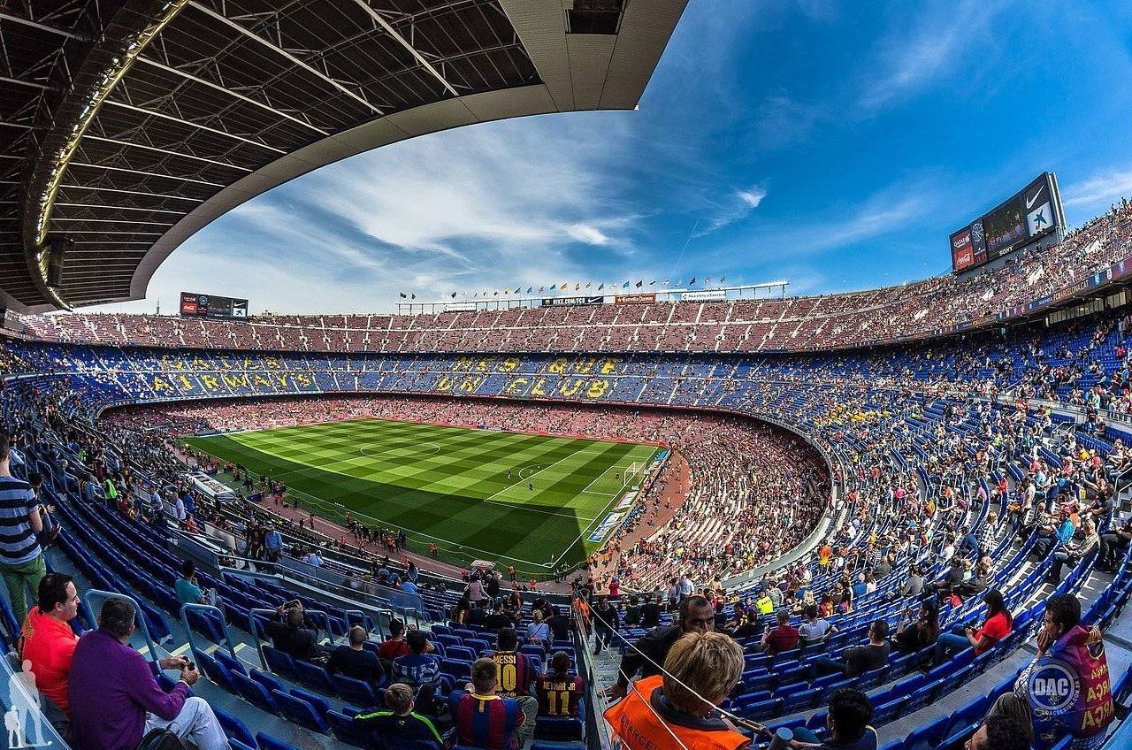 Как называется стадион в испании
