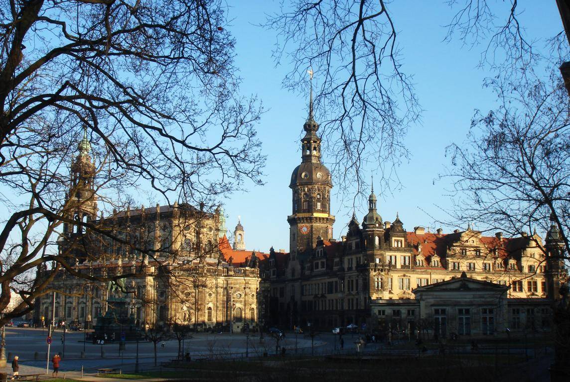Дрезден за один день: 16 главных достопримечательностей, маршруты прогулки, что посмотреть в окрестностях