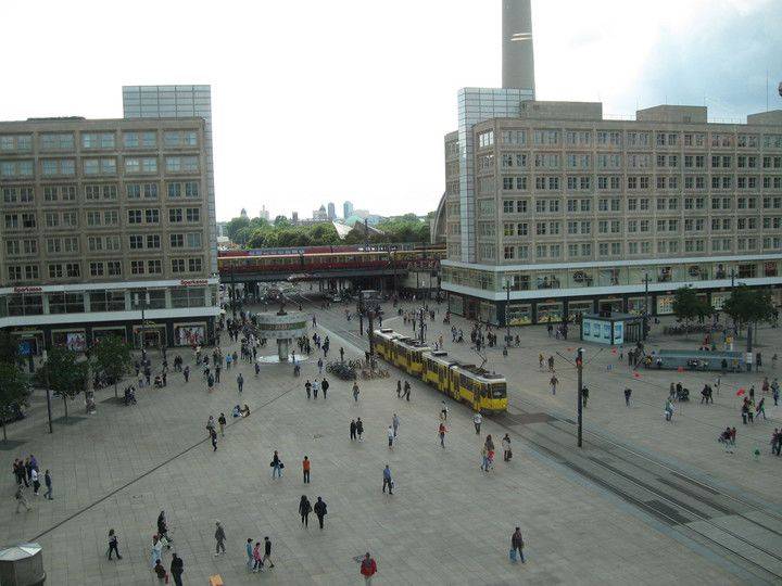 Александерплац в берлине – главная площадь страны