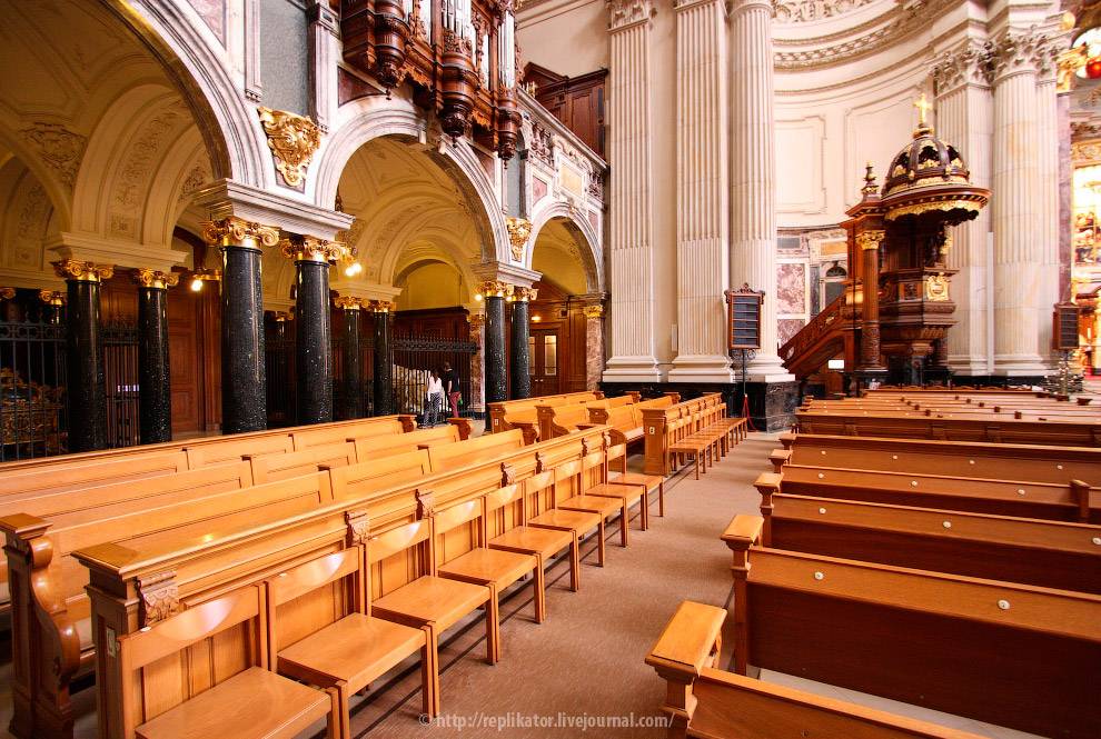 Берлинский кафедральный собор – туристическая справка