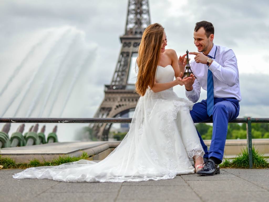 Как организовать свадьбу в Париже