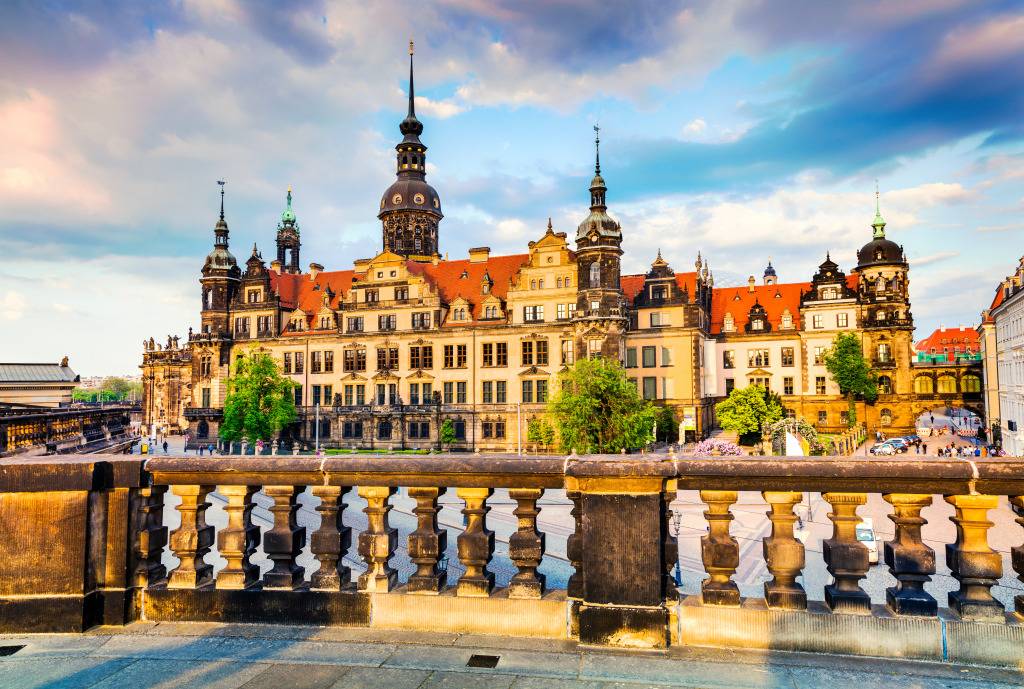 Дрезденский замок-резиденция — википедия. что такое дрезденский замок-резиденция