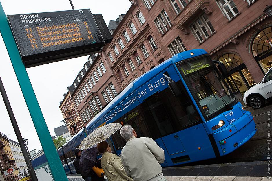 Как добраться из берлина в амстердам: поезд, автобус, машина. расстояние, цены на билеты и расписание 2021 на туристер.ру