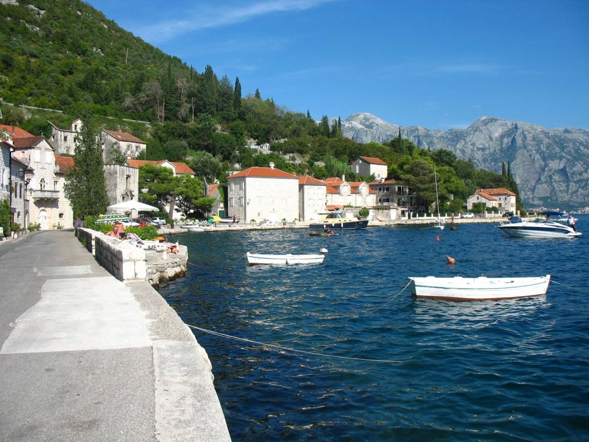 Жизнь в черногории в 2021 году: стоимость, плюсы и минусы