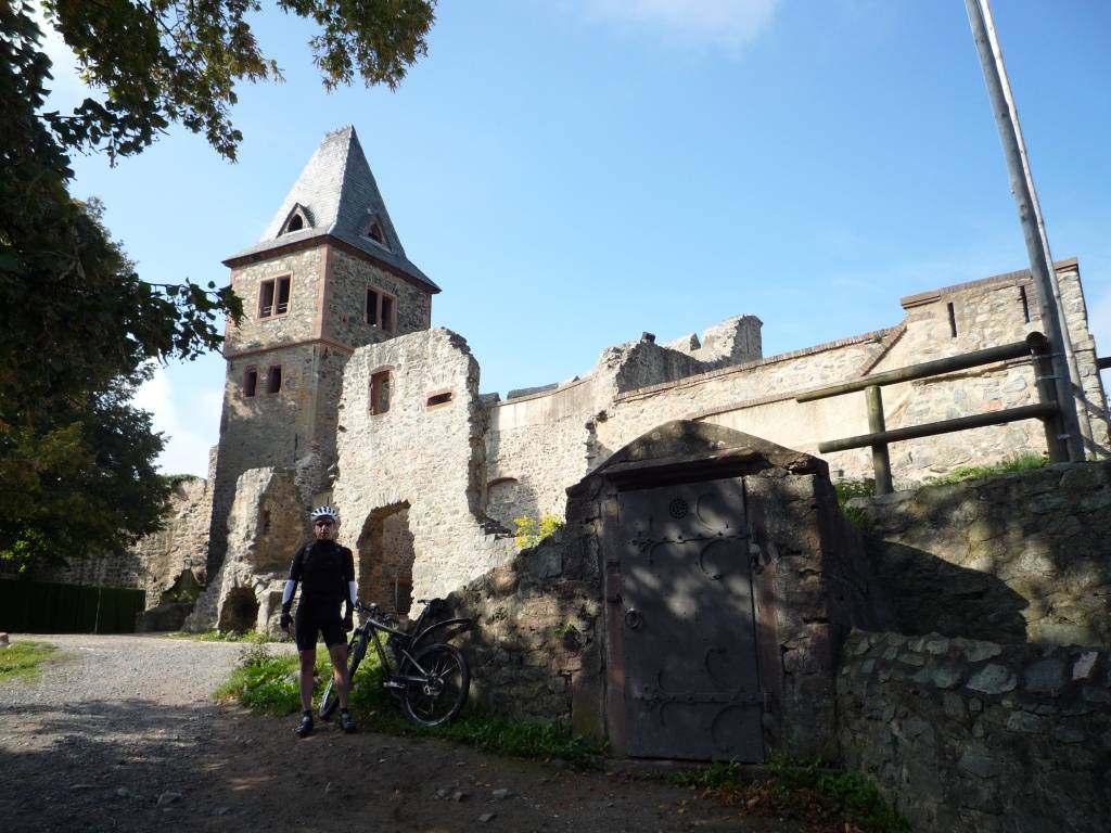 Франкенштейн – особенный замок в германии