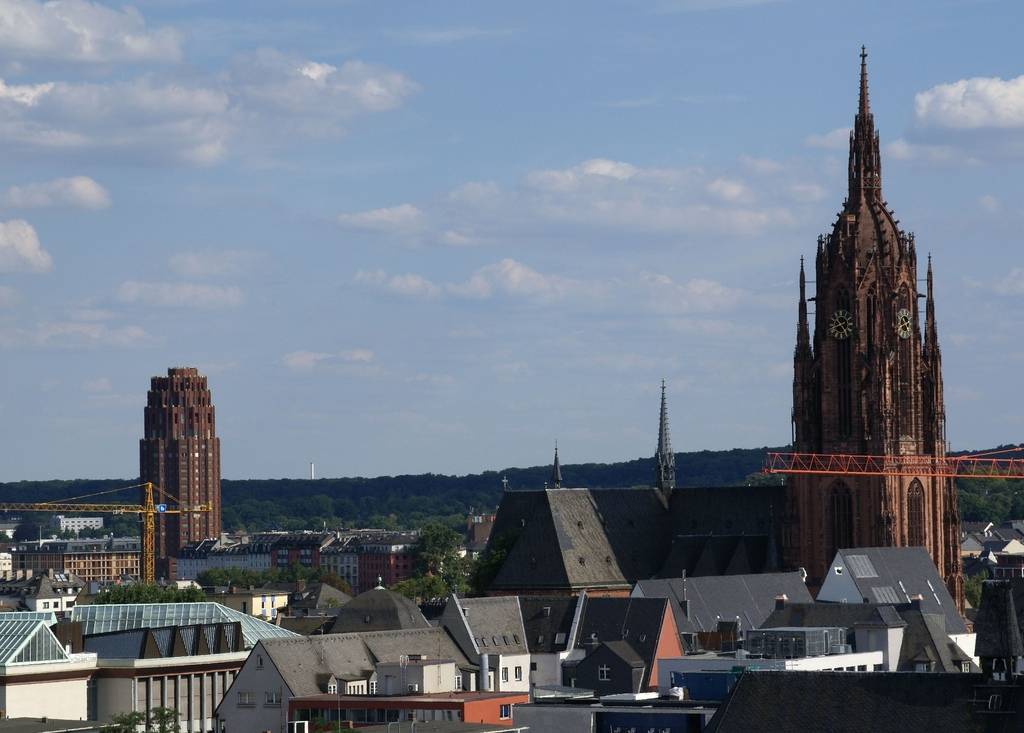 Франкфуртский собор кайзердом: архитектурный облик и достопримечательности