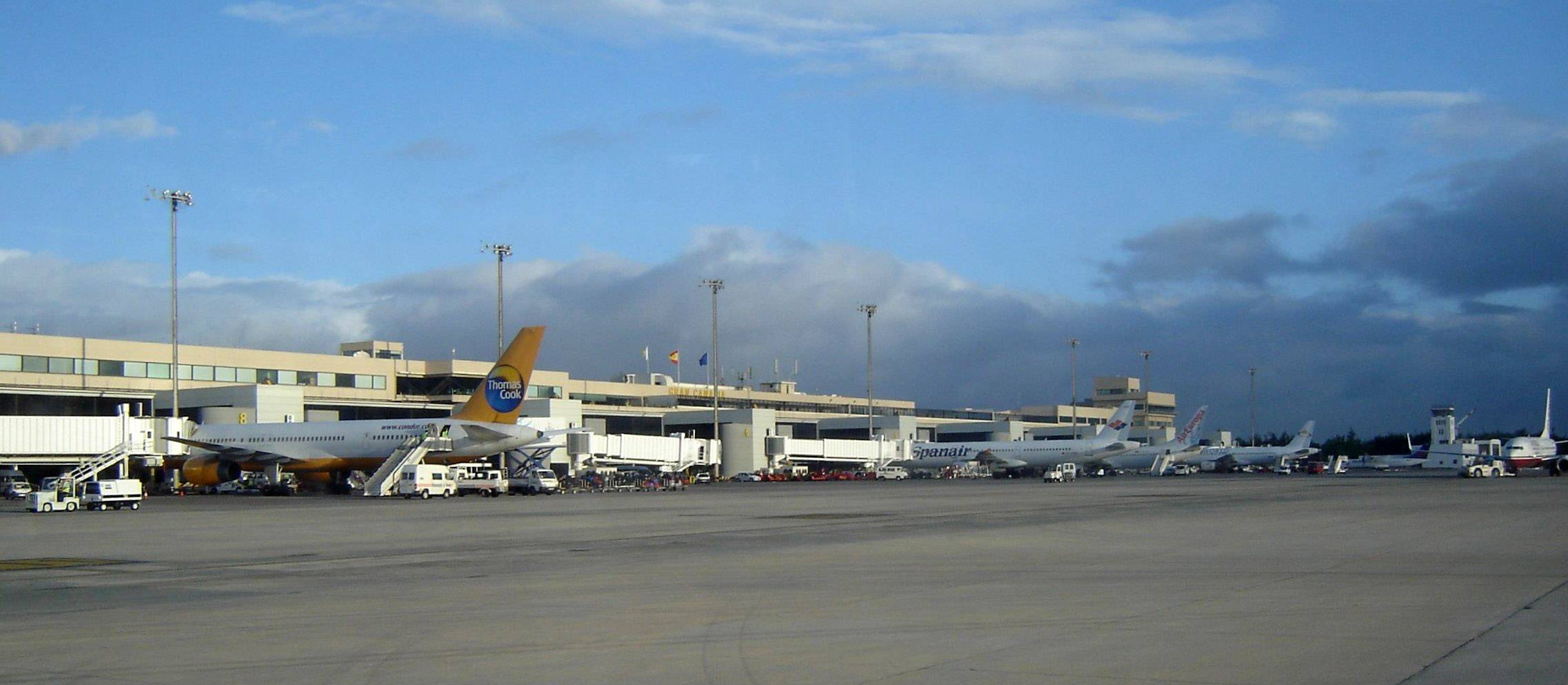Аэропорт гран-канария (gran canaria), лас-пальмас-де-гран-канария, заказ авиабилетов