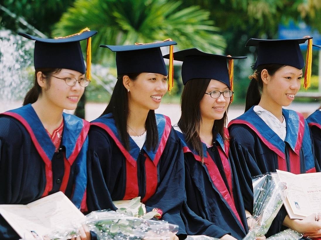 Почему вообще стоит рассматривать образование в китае?