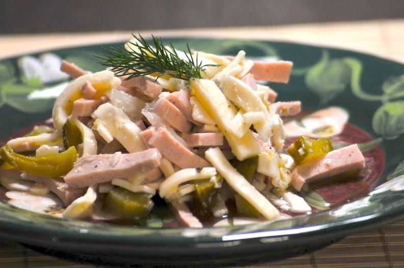 Теплый баварский салат. салат баварский – уникальная многогранность вкусов. традиционный баварский салат: как его приготовить