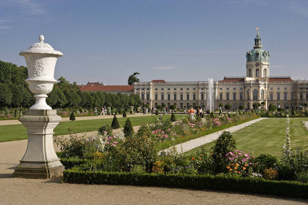 Замок шарлоттенбург в 2021
