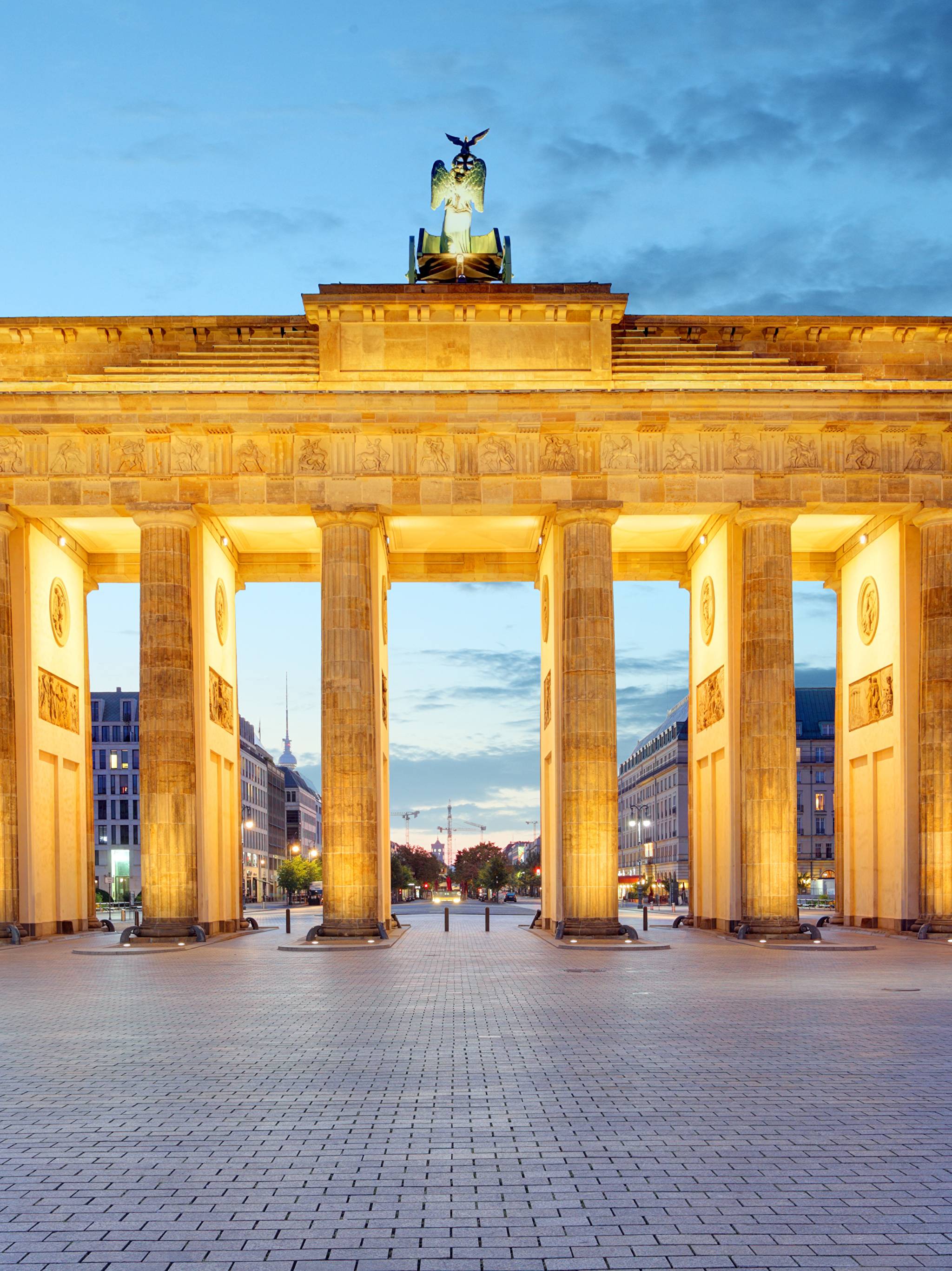 Бранденбургские ворота – всё о визитной карточке берлина