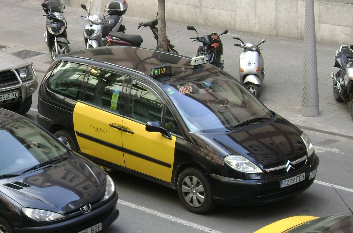 Такси барселоны: приложение, звонок в службу или “поймать на улице”