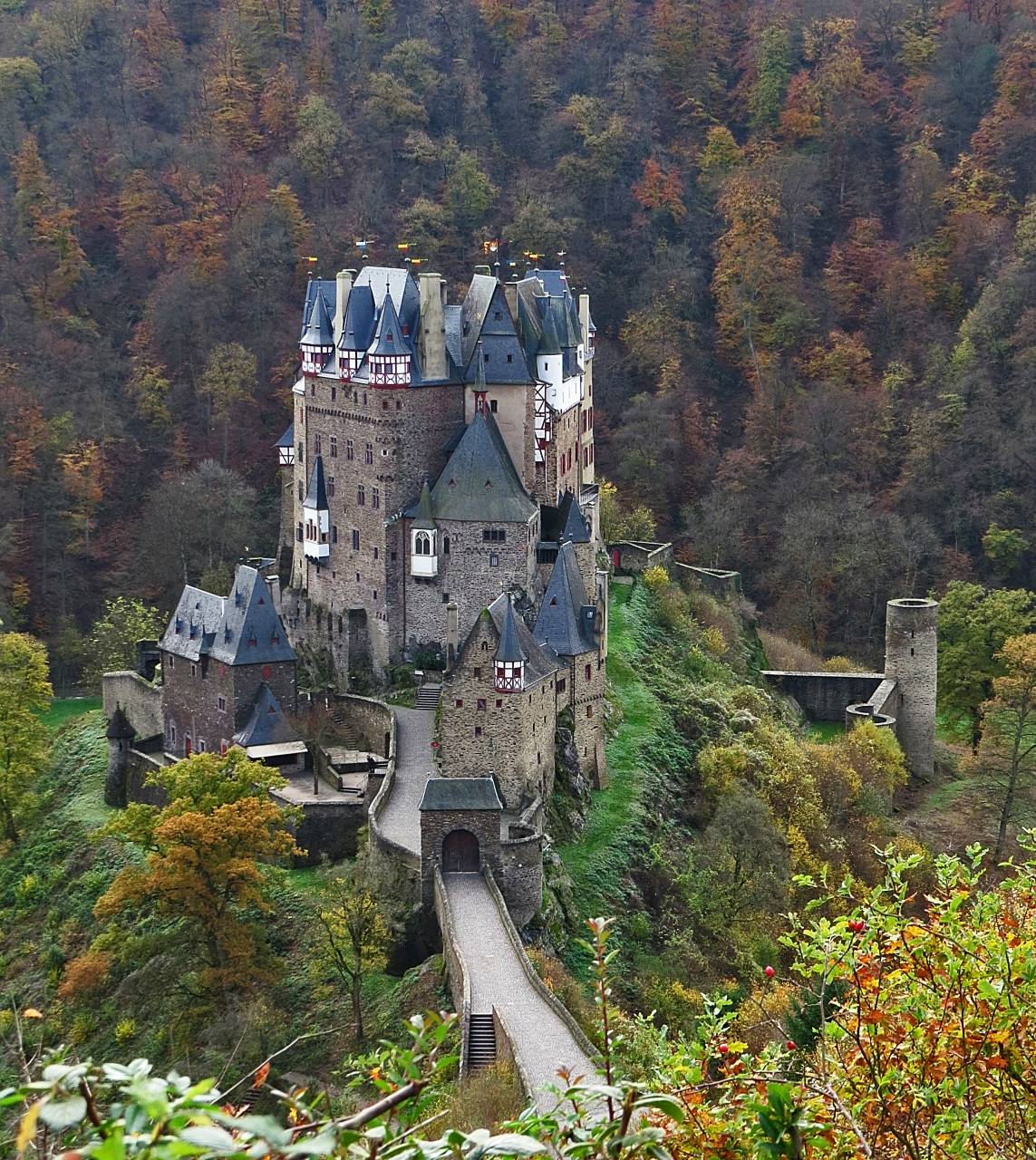 Замок эльц (германия): как добраться? фото, описание и отзывы туристов