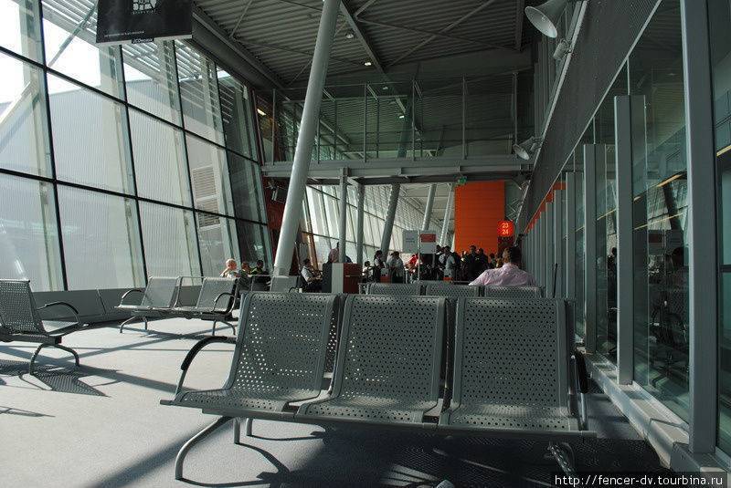 Аэропорт варшавы имени фредерика шопена — онлайн-табло прилета и вылета, схема аэропорта, как доехать, отели рядом | туристер.ру