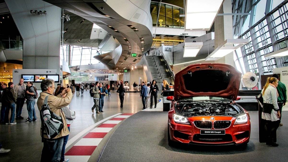 Германия - страна автомобилей. автомобильные заводы, музеи, миры, автомаршруты германии.
