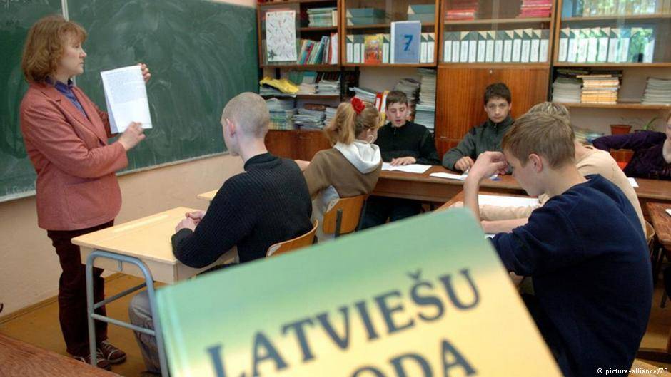 Уровень жизни русских в странах прибалтики - эстонии, латвии и литве